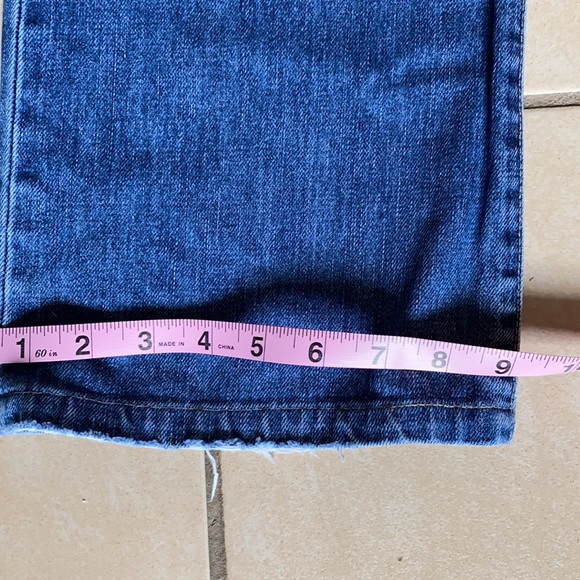 Blue Jeans - slight distress - Picture 6 of 11